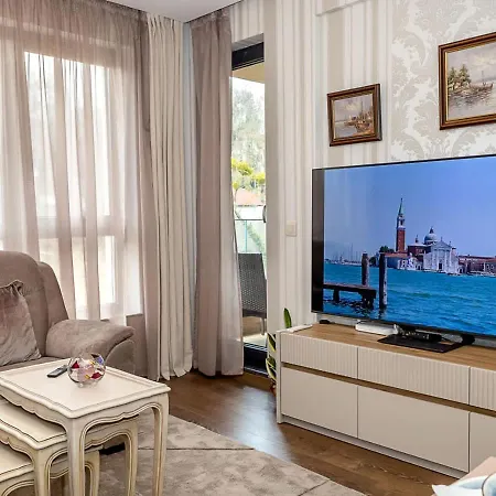 Your Relaxing In Evksinograd - 1br With Parking Space By Flat Manаger Apartment